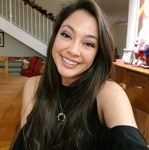 Meet your Posher, Alexandra